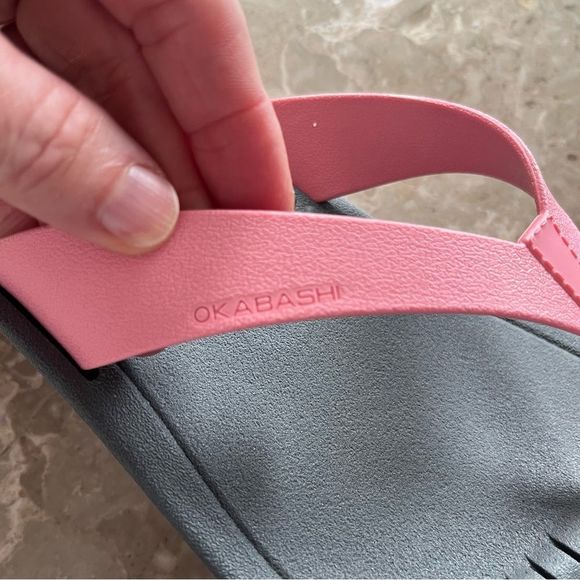 Okabashi pink and grey rubber thong flip flop size large - Picture 4 of 7